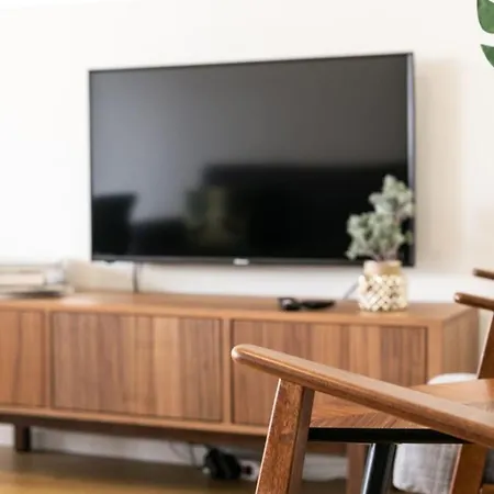 Aposentus - Elegant Functionality Downtown Porto