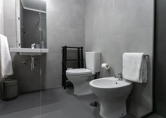 Aposentus - Elegant Functionality Downtown Appartement *